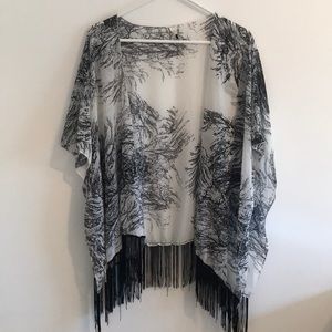 Black and white kimono